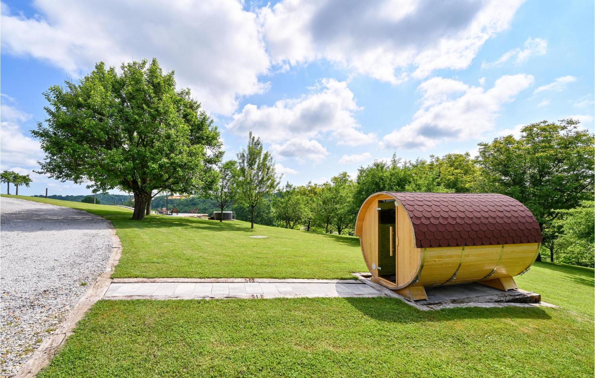 Nice Home In Glina With Sauna Donje Taboriste Экстерьер фото