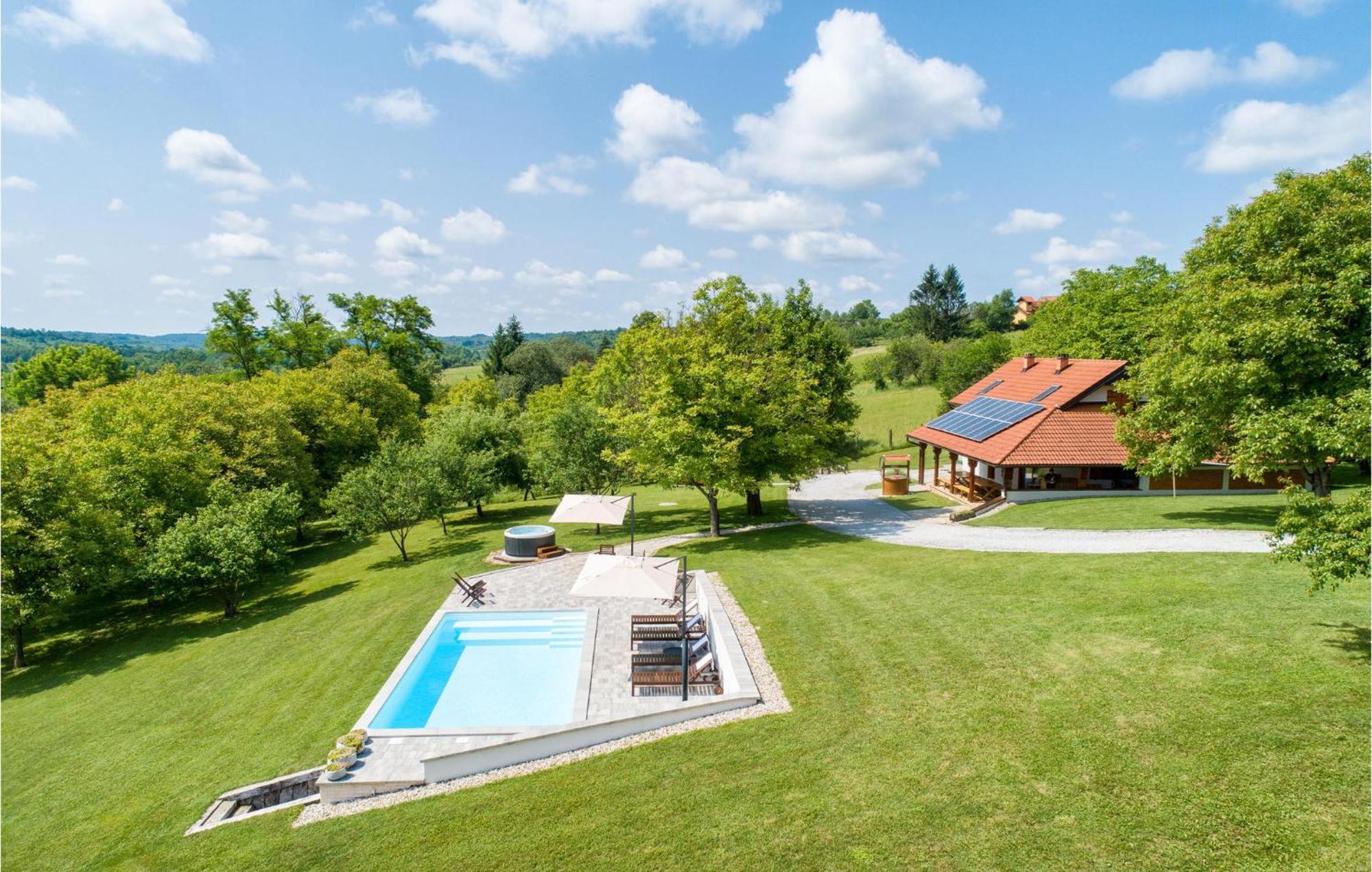 Nice Home In Glina With Sauna Donje Taboriste Экстерьер фото