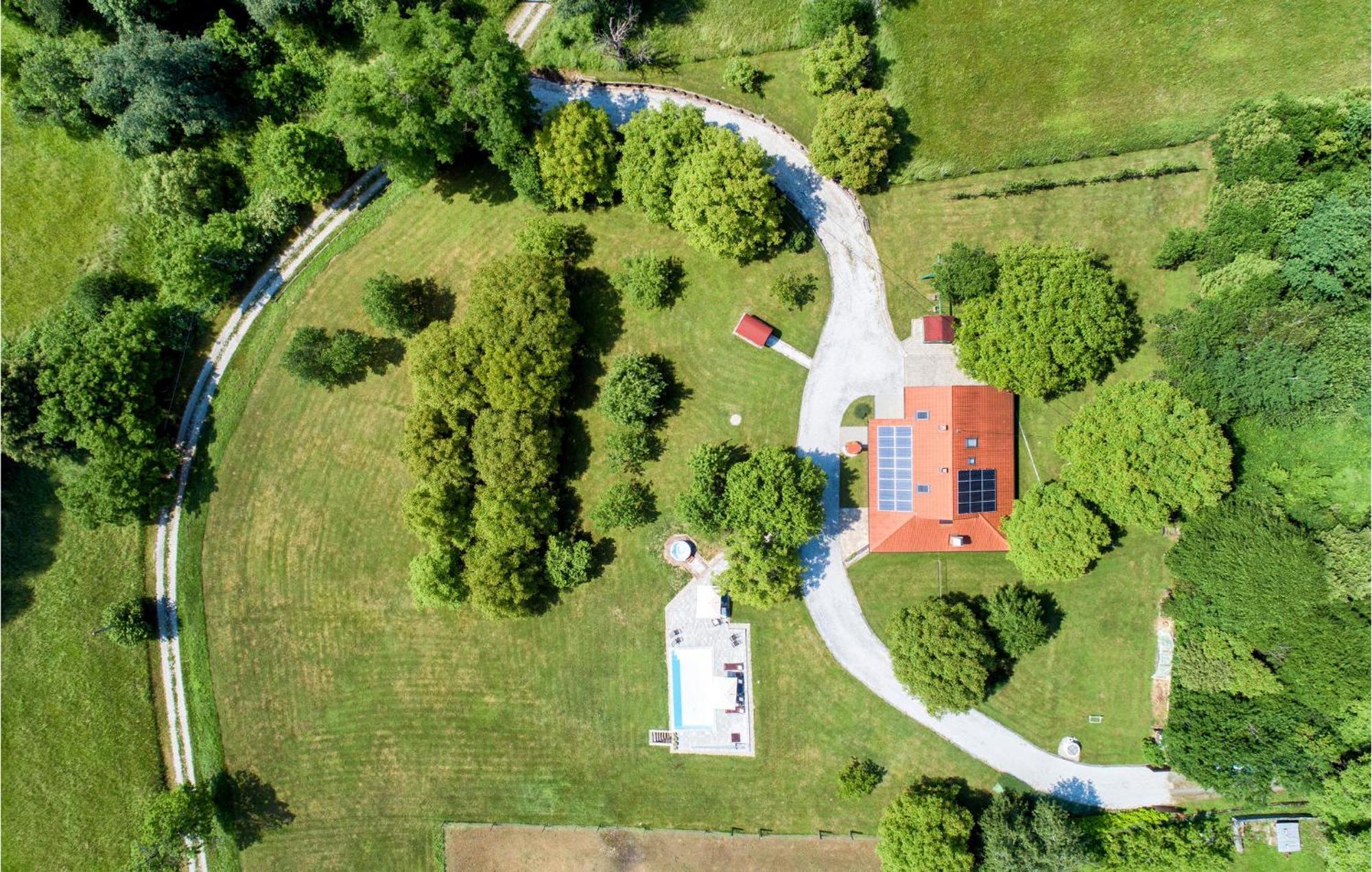 Nice Home In Glina With Sauna Donje Taboriste Экстерьер фото